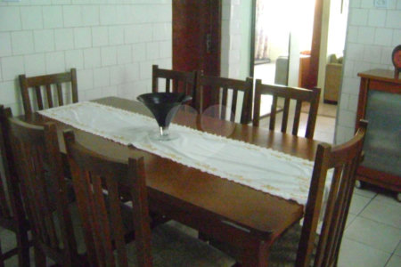 Casa à venda com 4 quartos em Jardim Pinheiros, São Paulo, SP