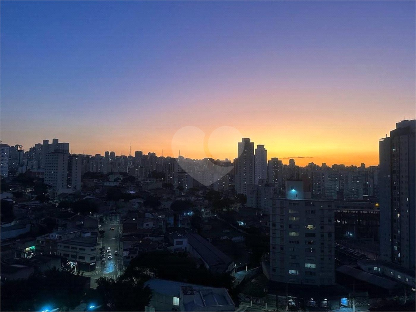 Apartamento à venda com 3 quartos, sendo 1 suíte, em Cambuci, São Paulo, SP