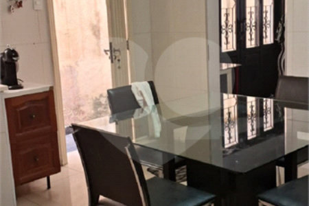 Sobrado à venda com 5 quartos, sendo 1 suíte, em Vila Gustavo, São Paulo, SP