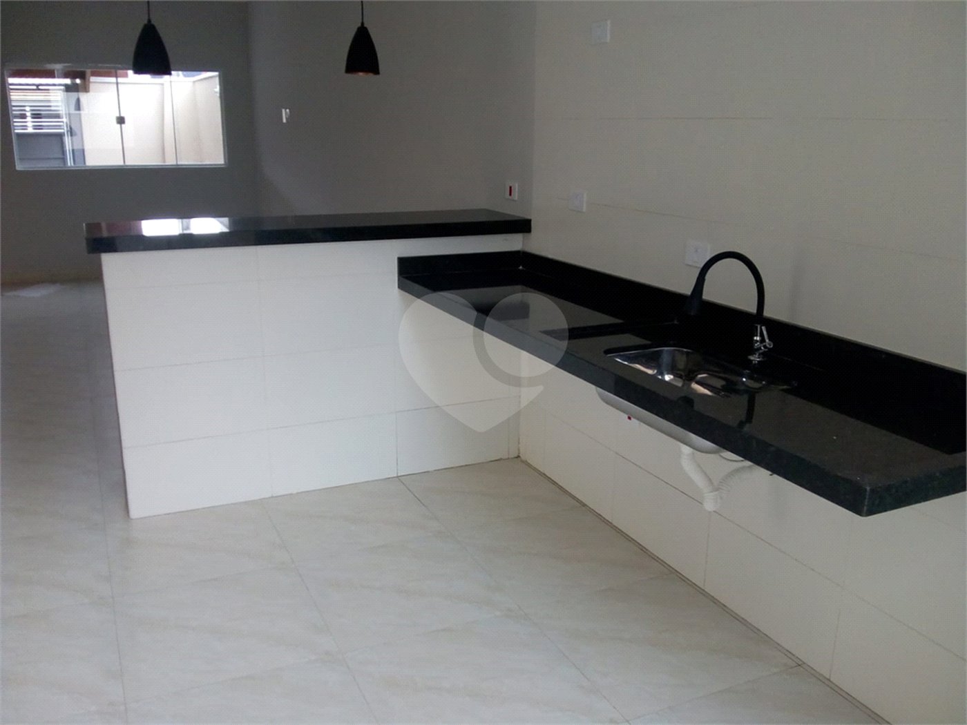 Casa à venda com 3 quartos, sendo 1 suíte, em Residencial Parque dos Sinos, Jacareí, SP