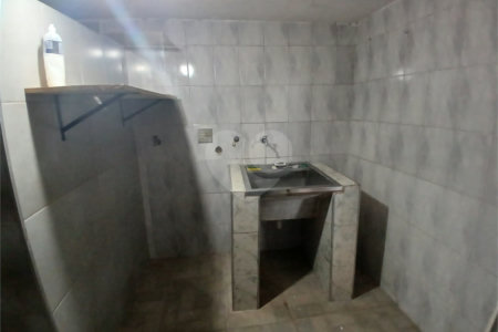 Casa à venda com 4 quartos, sendo 2 suítes, em Vila Gustavo, São Paulo, SP