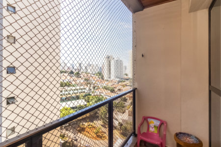 Apartamento à venda com 3 quartos, sendo 1 suíte, em Vila Mariana, São Paulo, SP