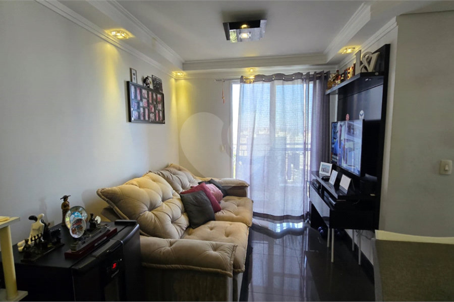 Apartamento à venda com 3 quartos, sendo 1 suíte, em Jardim Íris, São Paulo, SP