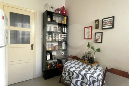 Apartamento à venda com 2 quartos, sendo 1 suíte, em Pinheiros, São Paulo, SP