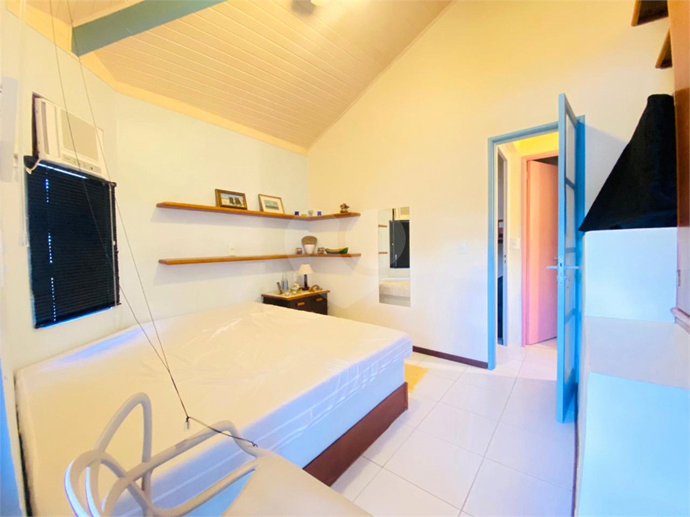 Condomínio à venda com 2 quartos, sendo 1 suíte, em Geribá, Armação dos Búzios, RJ