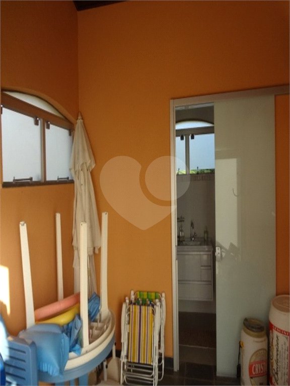 Casa à venda com 4 quartos, sendo 2 suítes,  no condomínio Acmti - Colinas do Mosteiro, Terras de Itaici e Recanto dos Pássaros, Indaiatuba - SP
