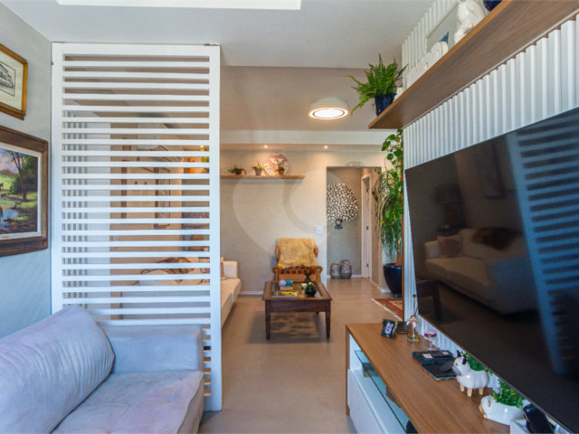 Apartamento à venda com 2 quartos, sendo 1 suíte,  em Chácara Santo Antônio, São Paulo, SP
