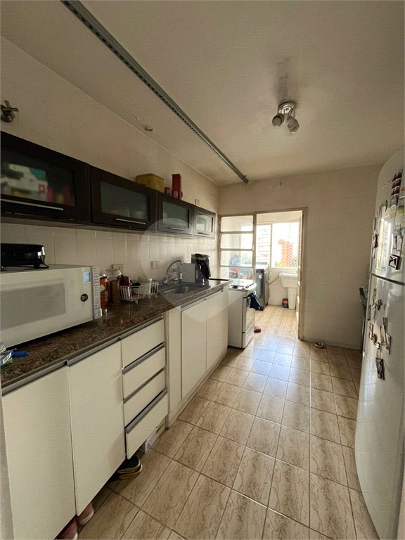 Apartamento à venda com 2 quartos, sendo 1 suíte,  em Indianópolis, São Paulo, SP