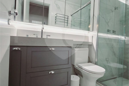 Apartamento à venda com 3 quartos, sendo 1 suíte,  em Brás, São Paulo, SP