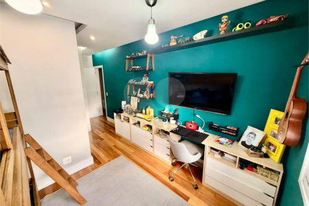 Casa à venda com 3 suítes no condomínio Villaggio Della Hípica, São Paulo - SP