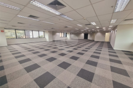 Sala à venda ou para alugar com 10 quartos em Butantã, São Paulo, SP