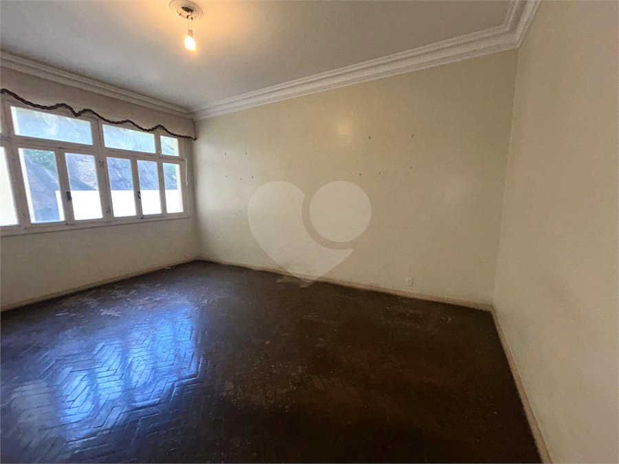 Apartamento à venda com 4 quartos, sendo 1 suíte,  em Flamengo, Rio de Janeiro, RJ