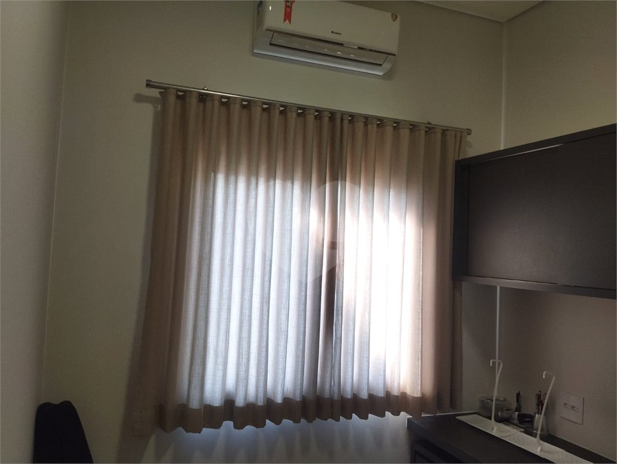 Casa à venda com 3 suítes em Jardim Salto Grande, Araraquara, SP
