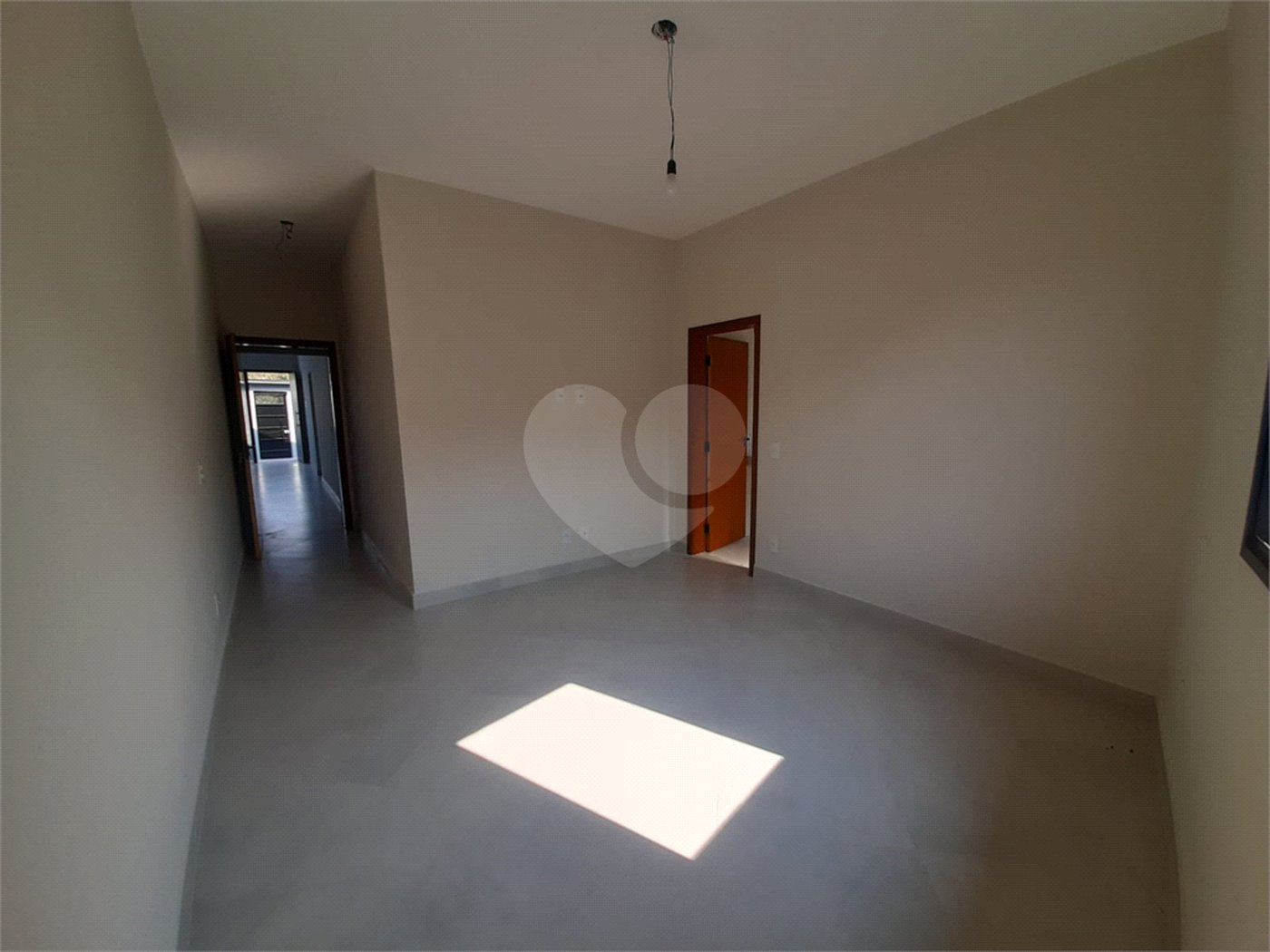 Casa à venda com 3 quartos, sendo 1 suíte, em Residencial/Comercial, Vinhedo, SP