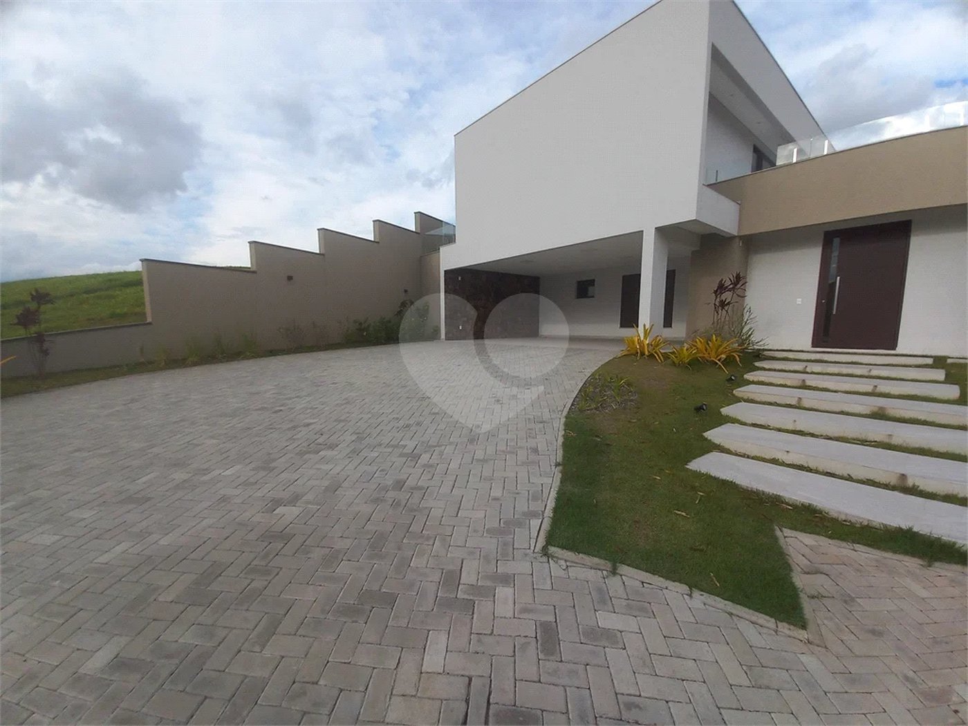 Casa à venda com 4 suítes em Paineiras, Itupeva, SP