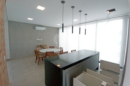 Casa à venda com 3 suítes no condomínio Campo de Toscana, Vinhedo - SP