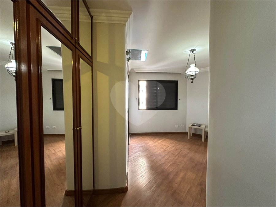 Apartamento à venda ou para alugar com 4 quartos, sendo 2 suítes, em Santana, São Paulo, SP