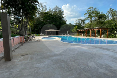 Terreno a venda no condomínio Reserva Santa Isabel Louveira