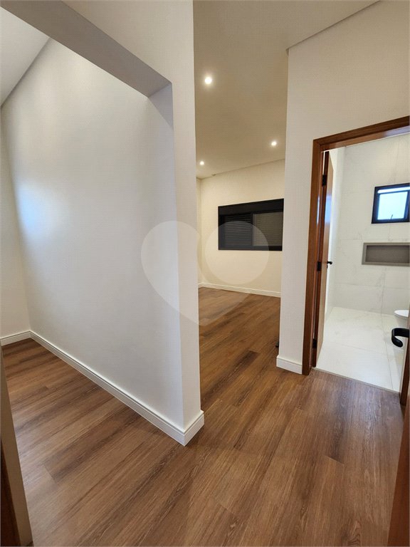 Casa à venda com 3 suítes no condomínio Residencial Central Parque, Salto - SP