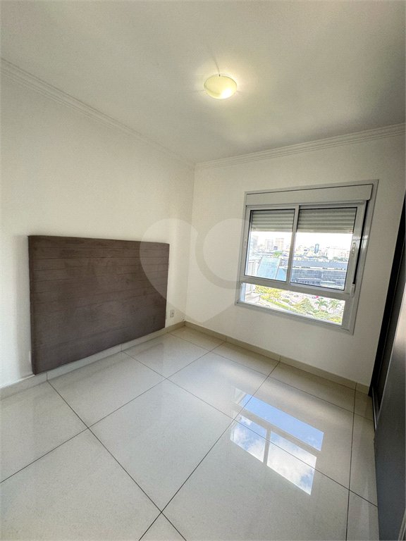Apartamento à venda com 3 quartos, sendo 1 suíte, em Pinheiros, São Paulo, SP