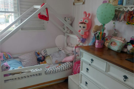 Apartamento à venda com 3 quartos, sendo 1 suíte,  em Vila São João, Sorocaba, SP
