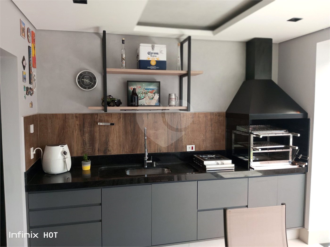 Casa à venda ou para alugar com 3 suítes no condomínio Residencial Central Parque, Salto - SP