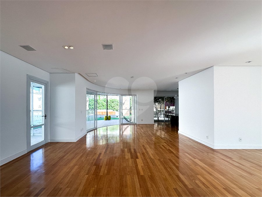 Casa à venda com 4 suítes no condomínio Quadra Real Campo Belo, São Paulo - SP
