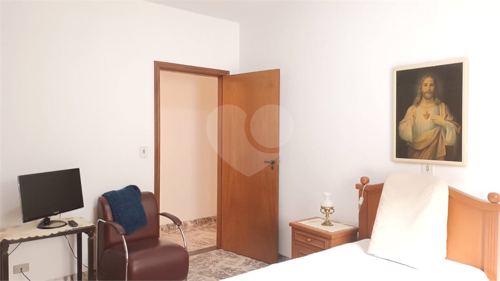 Casa à venda com 3 quartos, sendo 1 suíte, em Planalto Paulista, São Paulo, SP