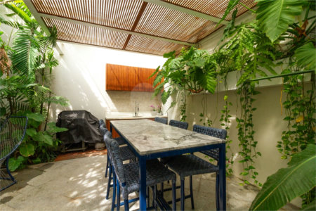 Casa à venda ou para alugar com 4 suítes em Jardim América, São Paulo, SP