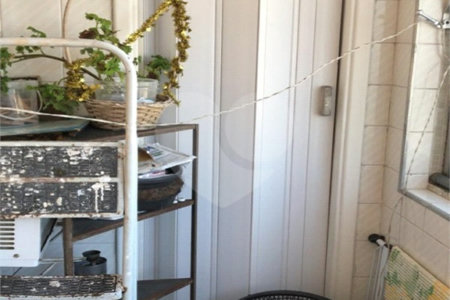 Apartamento à venda com 2 quartos, sendo 1 suíte,  em Itararé, São Vicente, SP