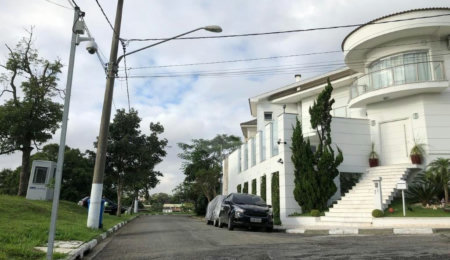 Terreno à venda em Horto, São Paulo, SP