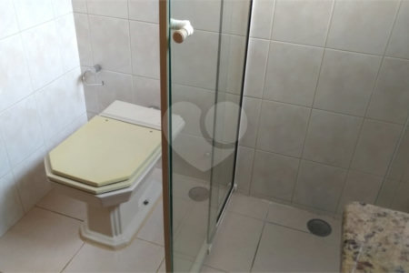 Casa à venda ou para alugar com 2 quartos, sendo 1 suíte, em Jardim do Lago, Atibaia, SP