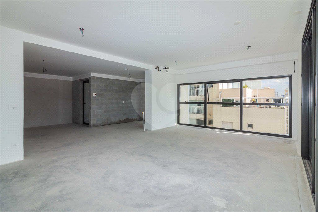 Apartamento à venda com 3 suítes em Vila Olímpia, São Paulo, SP