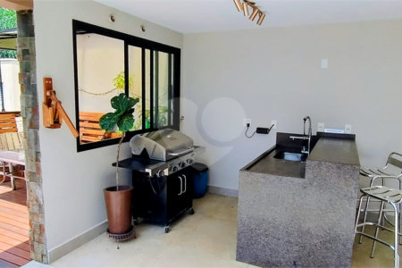 Casa à venda com 3 suítes no condomínio Porto do Sol, Valinhos - SP