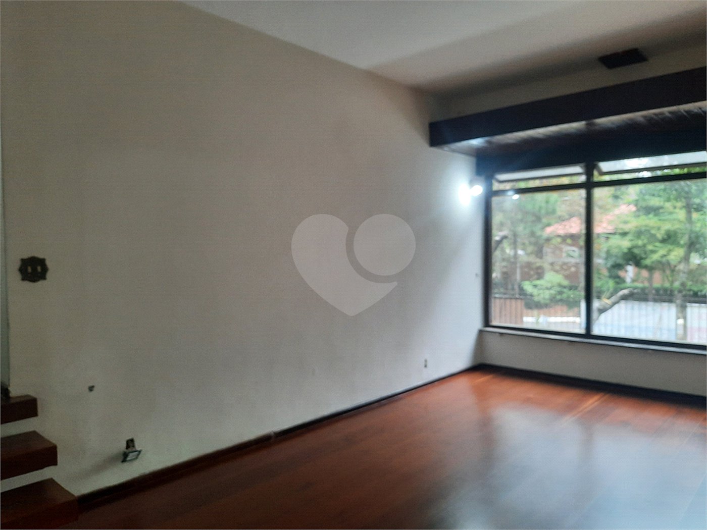 Casa Térrea à venda com 3 quartos, sendo 2 suítes,  em Jardim Marajoara, São Paulo, SP