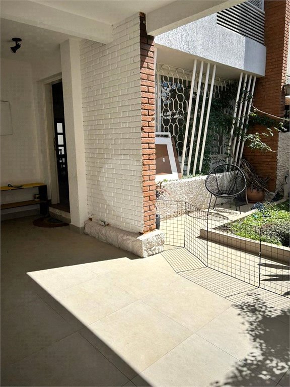 Casa à venda com 4 quartos, sendo 2 suítes, em Planalto Paulista, São Paulo, SP