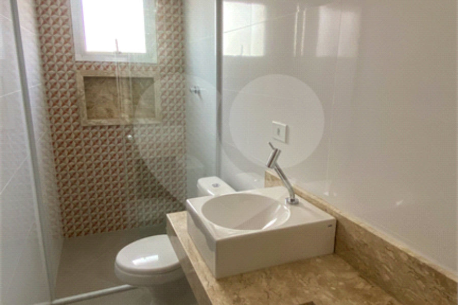 Sobrado à venda com 3 quartos, sendo 1 suíte, em Vila Pereira Barreto, São Paulo, SP