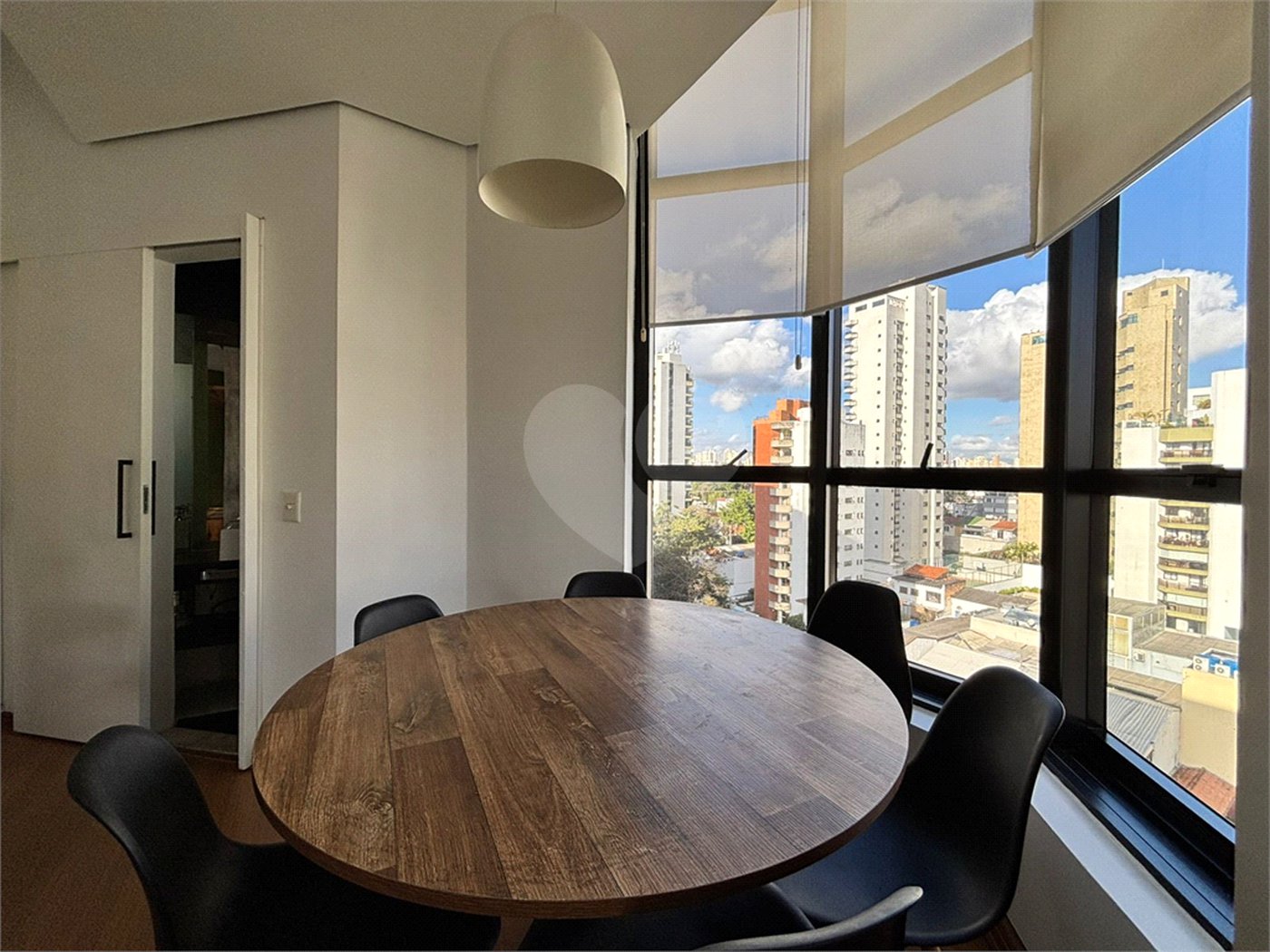 Cobertura duplex com 90 m², perfeita para quem busca conforto, privacidade e uma excelente localização.