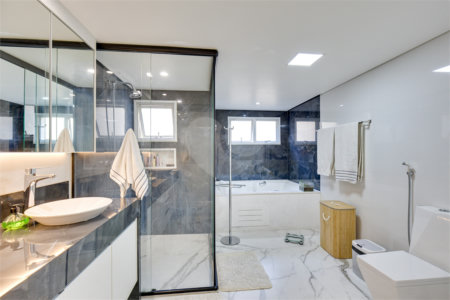 Apartamento à venda ou para alugar com 4 suítes em Alto da Boa Vista, São Paulo, SP
