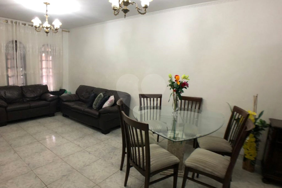 Sobrado à venda com 3 quartos, sendo 1 suíte, em Jaçanã, São Paulo, SP