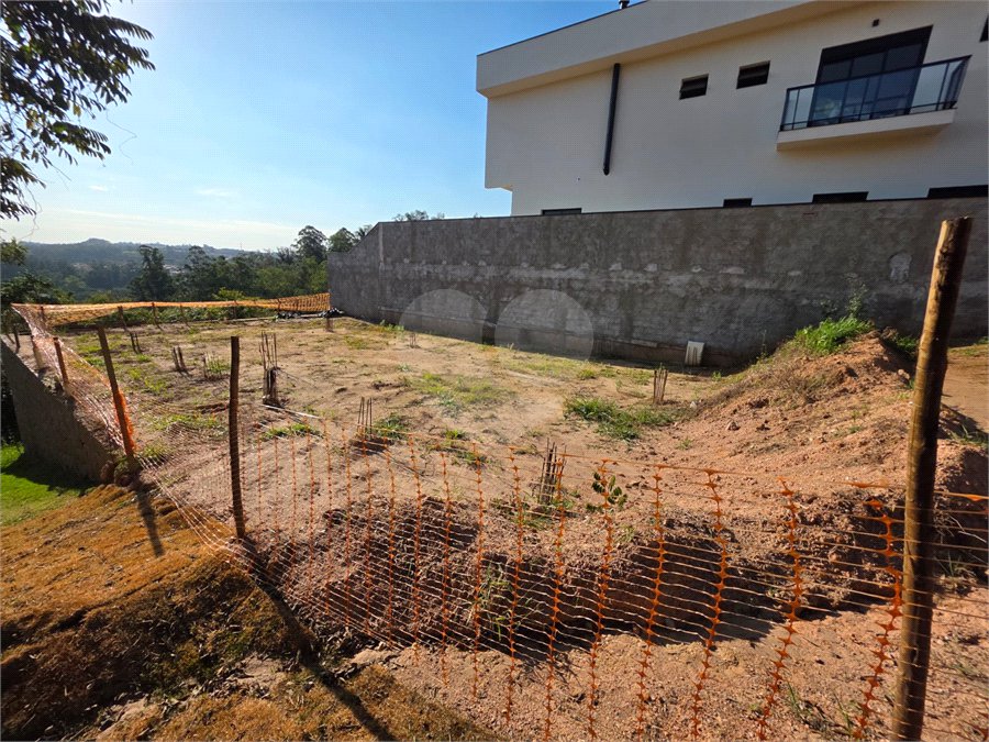 Terreno à venda no condomínio Reserva dos Jatobás, Louveira - SP