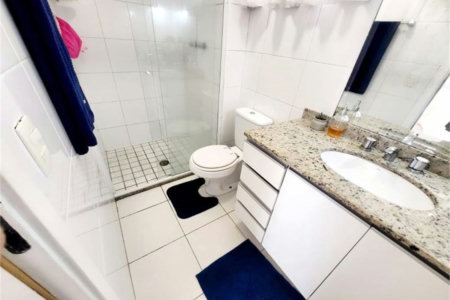 Apartamento Residencial à venda, Gonzaga, Santos - AP1004.