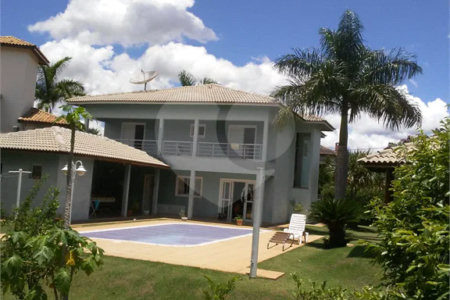 Casa à venda com 3 suítes no condomínio Residencial dos Lagos, Itupeva - SP
