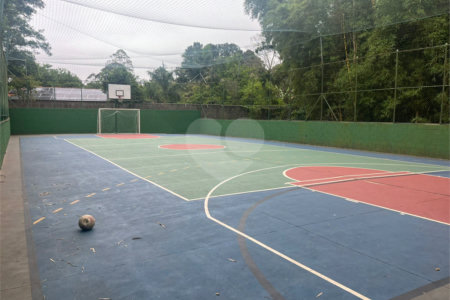 Casa à venda com 3 quartos no condomínio Jd Rebelato, Cotia - SP