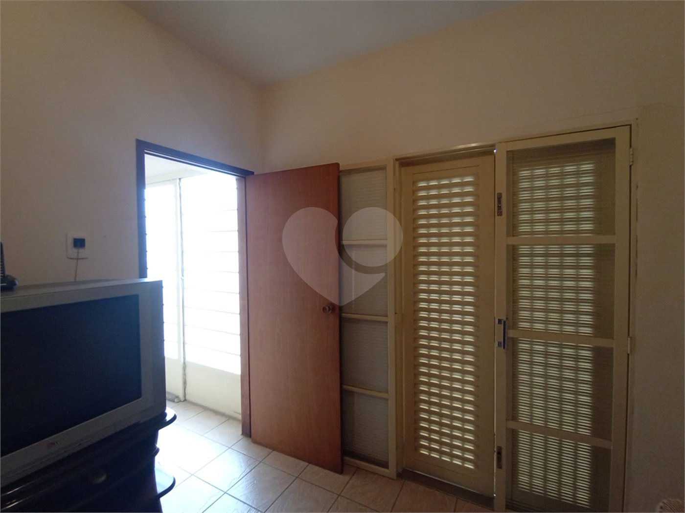 Casa à venda com 4 quartos, sendo 3 suítes,  no Centro, Itapetininga, SP