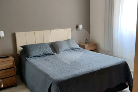 Casa à venda com 3 quartos, sendo 1 suíte, no condomínio Campos do Conde I, Paulínia - SP
