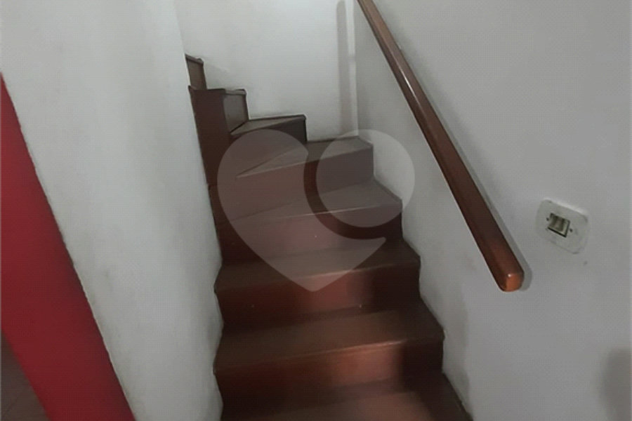 Sobrado à venda com 3 quartos em São Miguel Paulista, São Paulo, SP