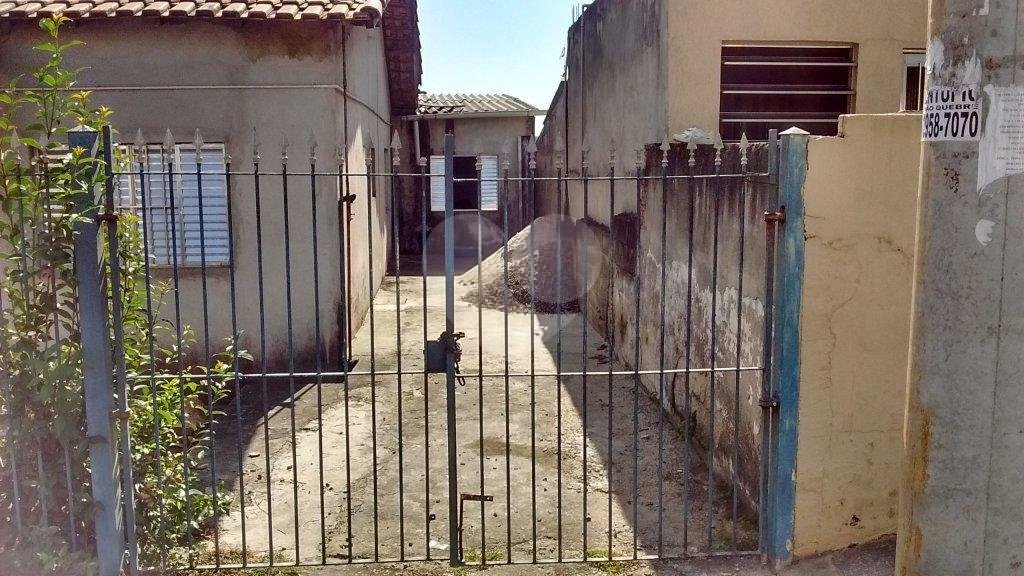 Casa Térrea à venda com 2 quartos, sendo 1 suíte, em Jardim São Ricardo, Guarulhos, SP