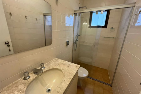 Apartamento com 4 dormitórios à venda, 259 m² por R$ 900.000,00 - Jardim Três Marias - Guarujá/SP