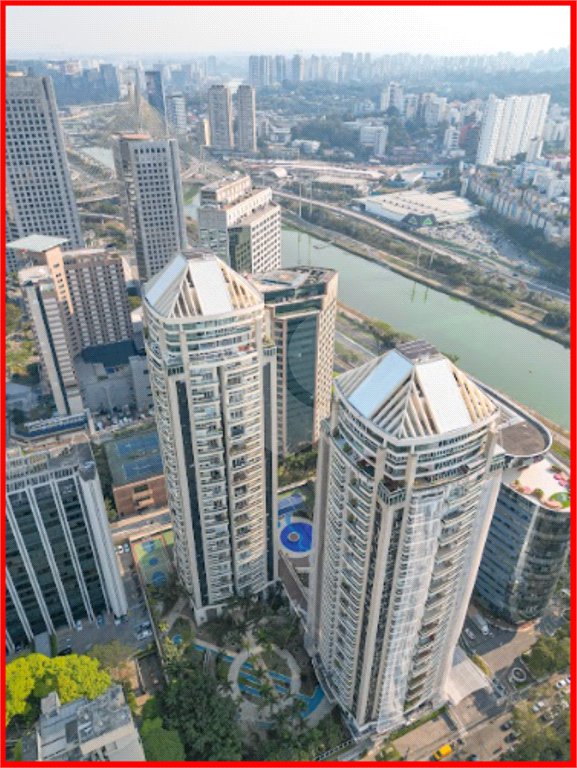 Apartamento à venda com 3 suítes em Cidade Monções, São Paulo, SP